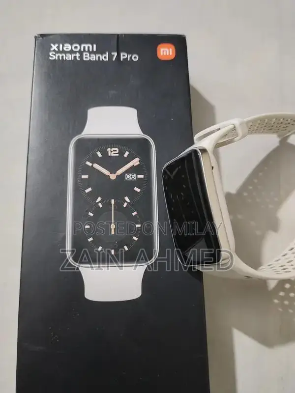 Smart Band 7 Pro Fitness Tracker with Premium White Design