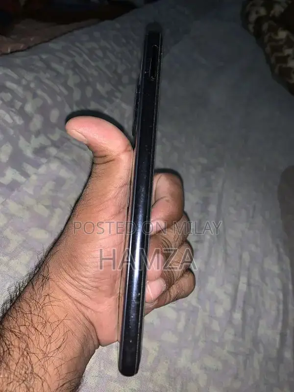 Samsung Galaxy A22 Mid-Range Smartphone