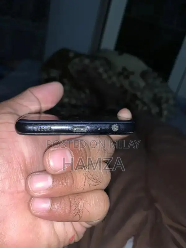 Samsung Galaxy A22 Mid-Range Smartphone