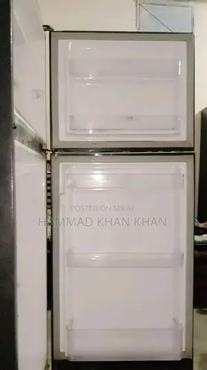 Photo - Dowlance Medium Size Refrigerator - Functional Condition