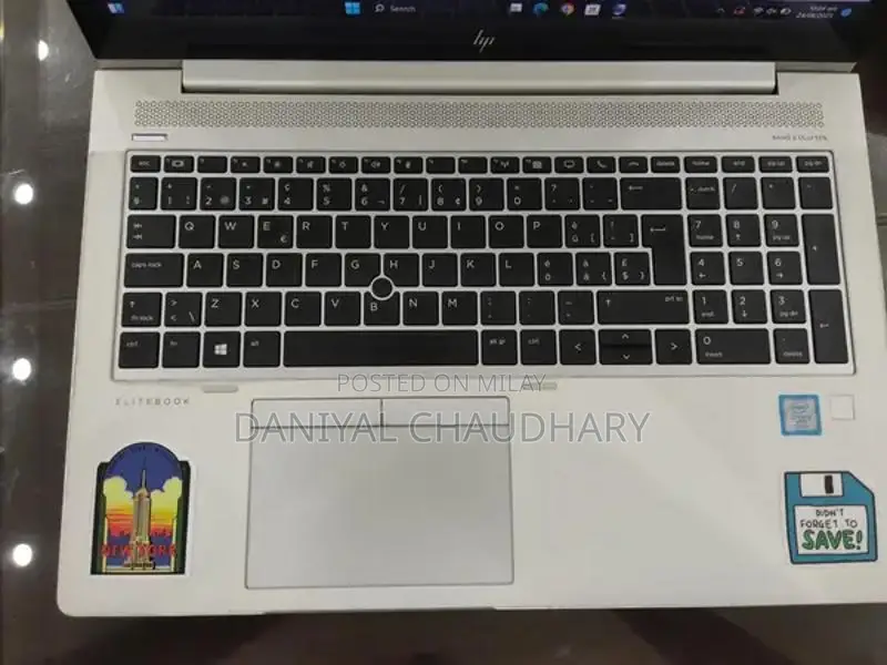 HP EliteBook 850 G5 15.6" Touch Laptop - 7th Gen Core i5