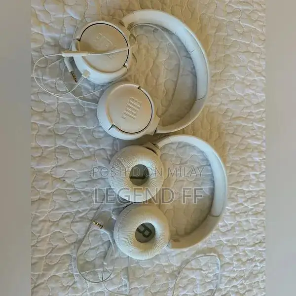 JBL T-500 Wired Headphones - White Flat Cable Design