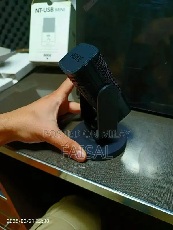 Rode NT USB Mini Microphone - Professional Audio Recording