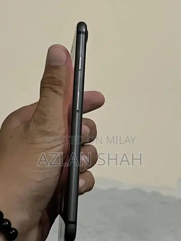 Apple iPhone 8 Plus Smartphone with Advanced Features