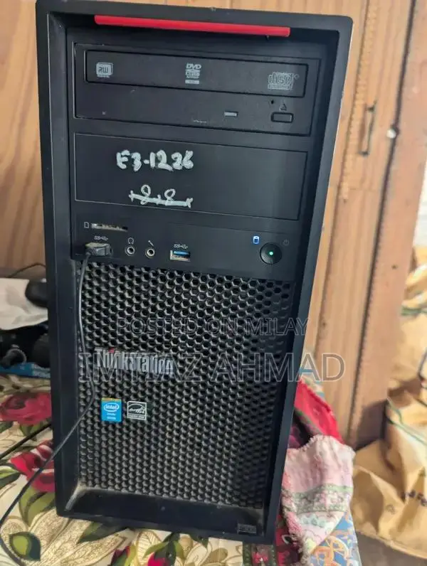 Lenovo Core i5 Laptop with AMD Graphics and 8GB RAM