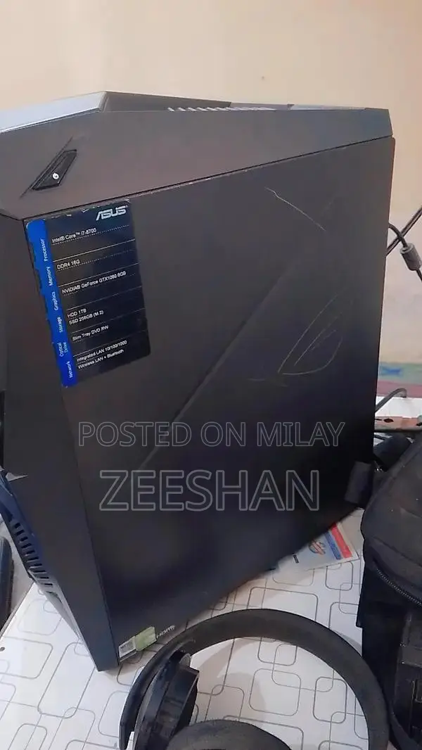 High-Performance Gaming PC with Core i5 and AMD Radeon RX 580