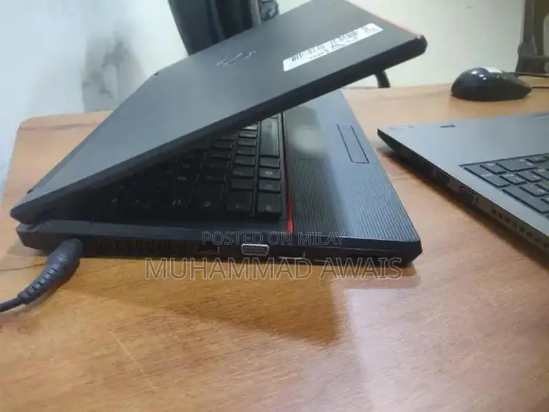 Fujitsu Business Laptop Core i5 6th Gen Ultrabook