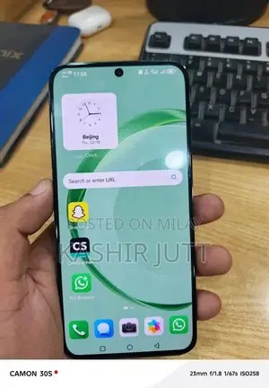 High-Performance Smartphone with Ample Storage