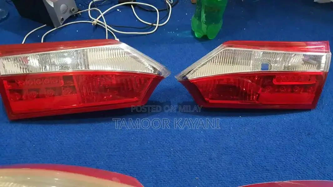 Toyota Corolla 2014-2017 Genuine Rear Tail Light Assembly