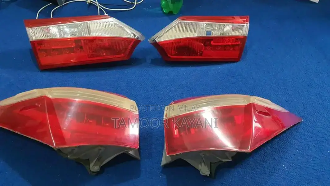 Toyota Corolla 2014-2017 Genuine Rear Tail Light Assembly