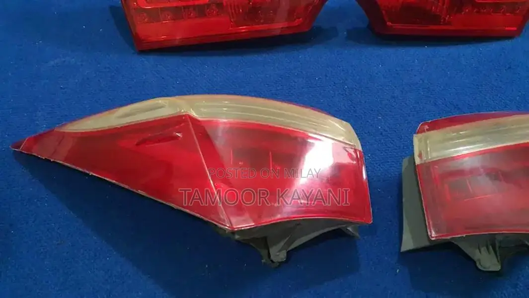 Toyota Corolla 2014-2017 Genuine Rear Tail Light Assembly