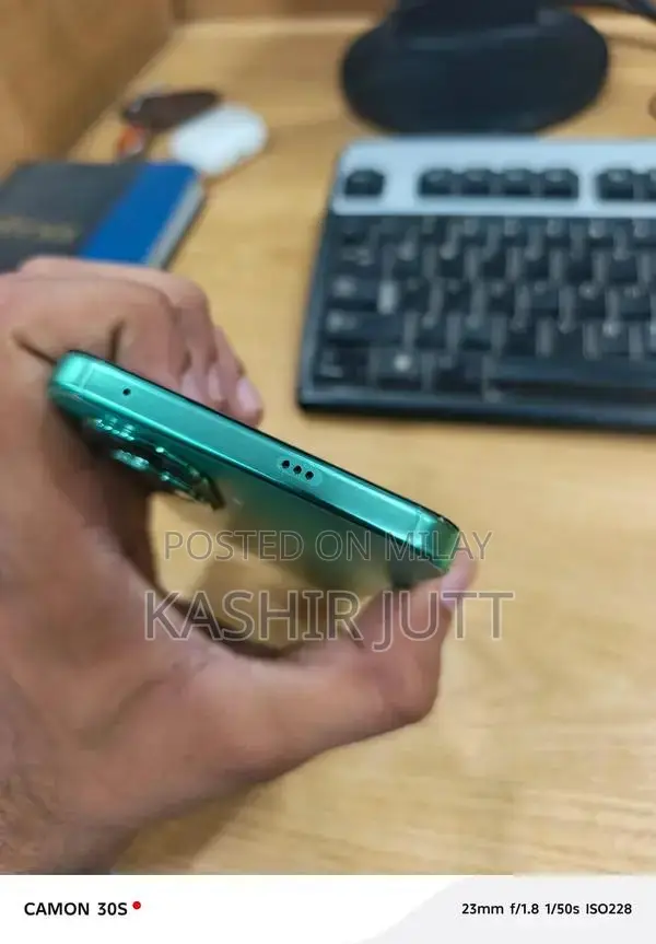 High-Performance Smartphone with Ample Storage