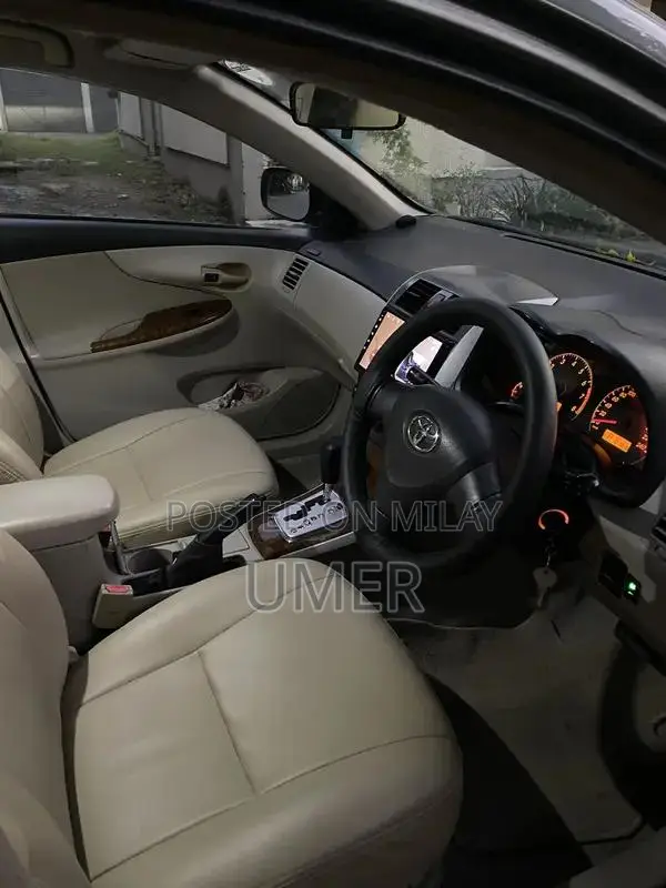 Toyota Corolla GLI Automatic Sedan - VVTI Technology