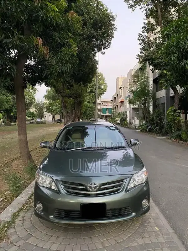 Toyota Corolla GLI Automatic Sedan - VVTI Technology