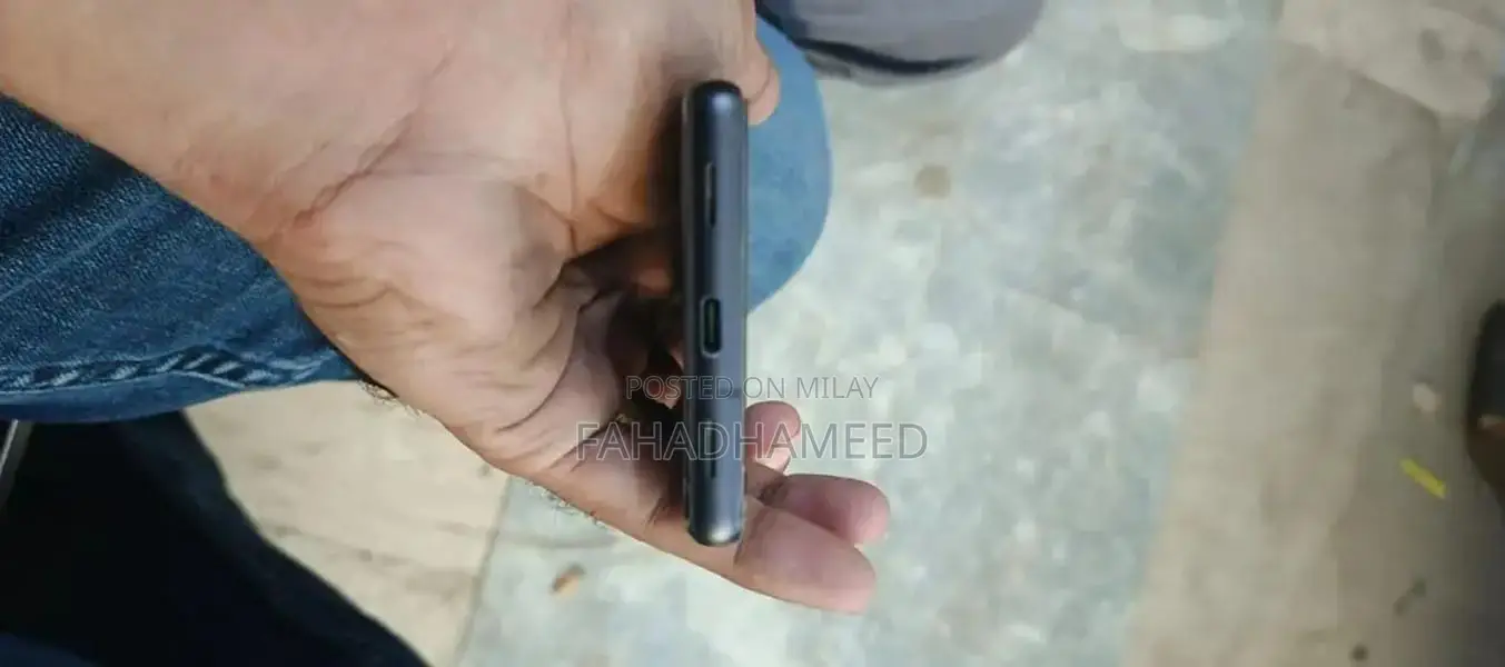 Pixel 7a Smartphone - 128GB Storage, Very Good Condition