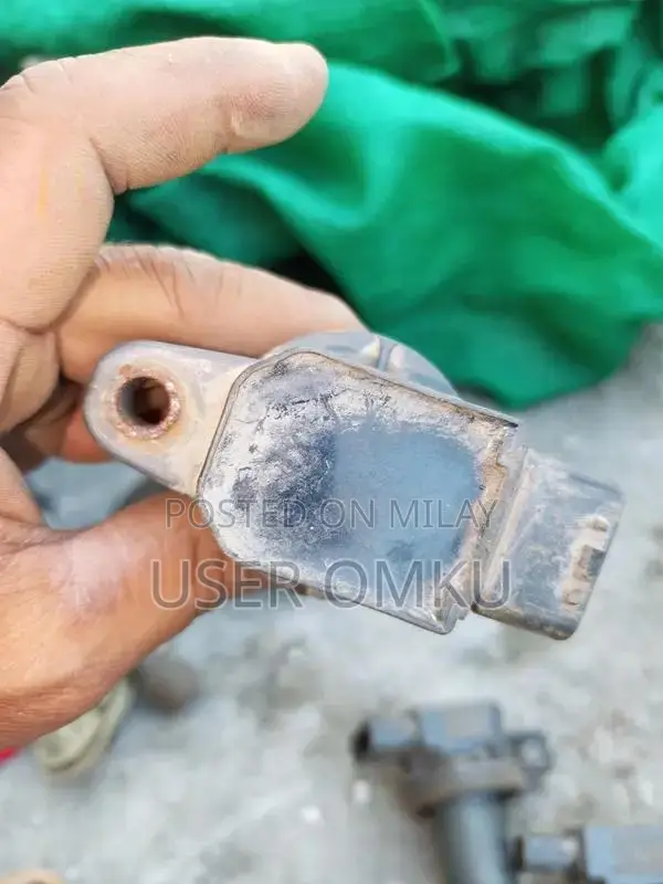 Toyota Corolla Genuine Denso Ignition Coils High-Performance Engine Pa