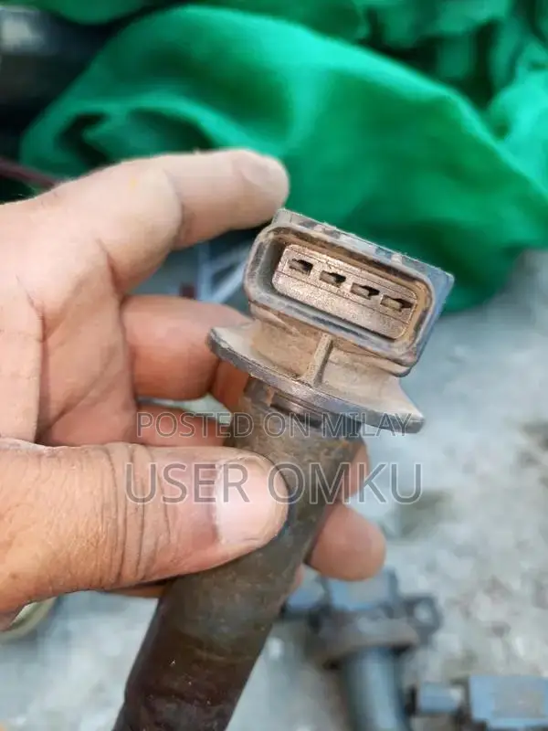 Toyota Corolla Genuine Denso Ignition Coils High-Performance Engine Pa