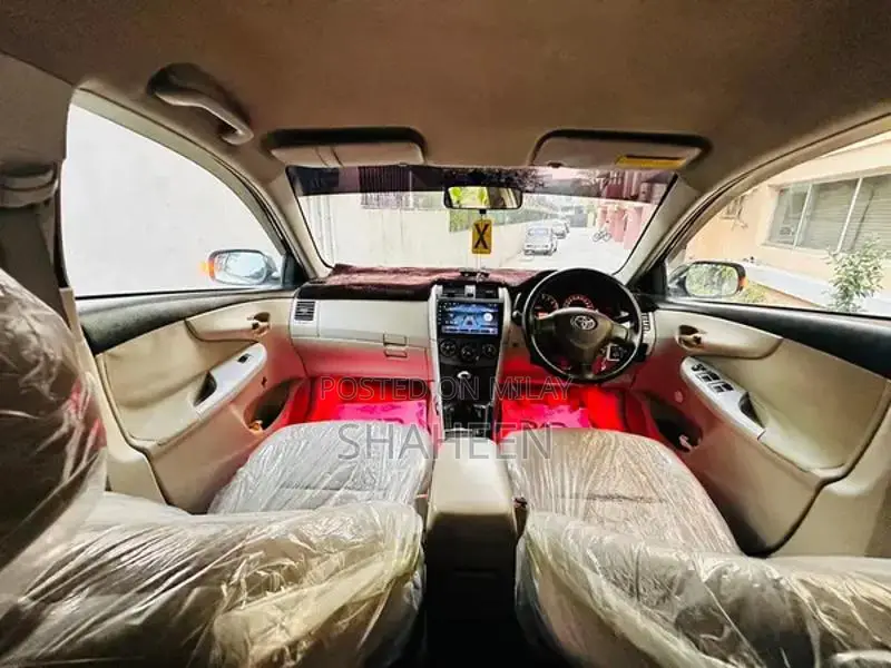 Toyota Corolla XLi 2013 VVTI Sedan Low Mileage Clean Condition