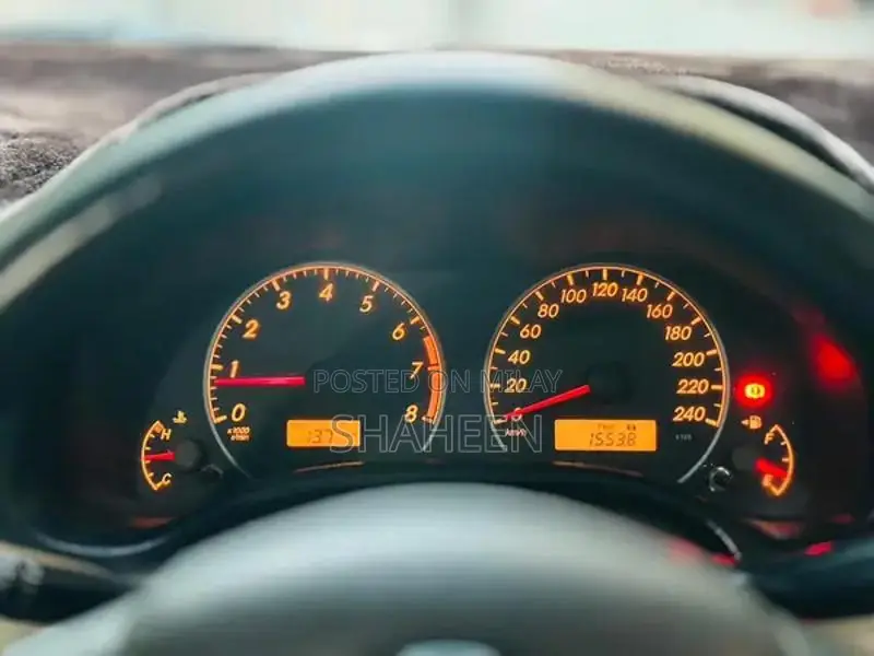 Toyota Corolla XLi 2013 VVTI Sedan Low Mileage Clean Condition