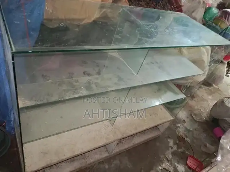 Wooden Counter with Compact Dimensions