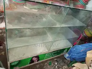 Wooden Counter with Compact Dimensions