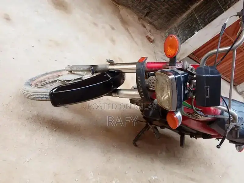 Crown 2017 Motorcycle Model Complete Documented Vehicle