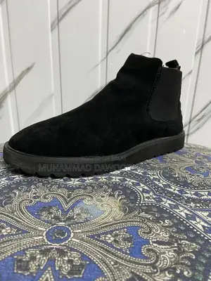 Women's Blue Chelsea Style Motion Sneakers