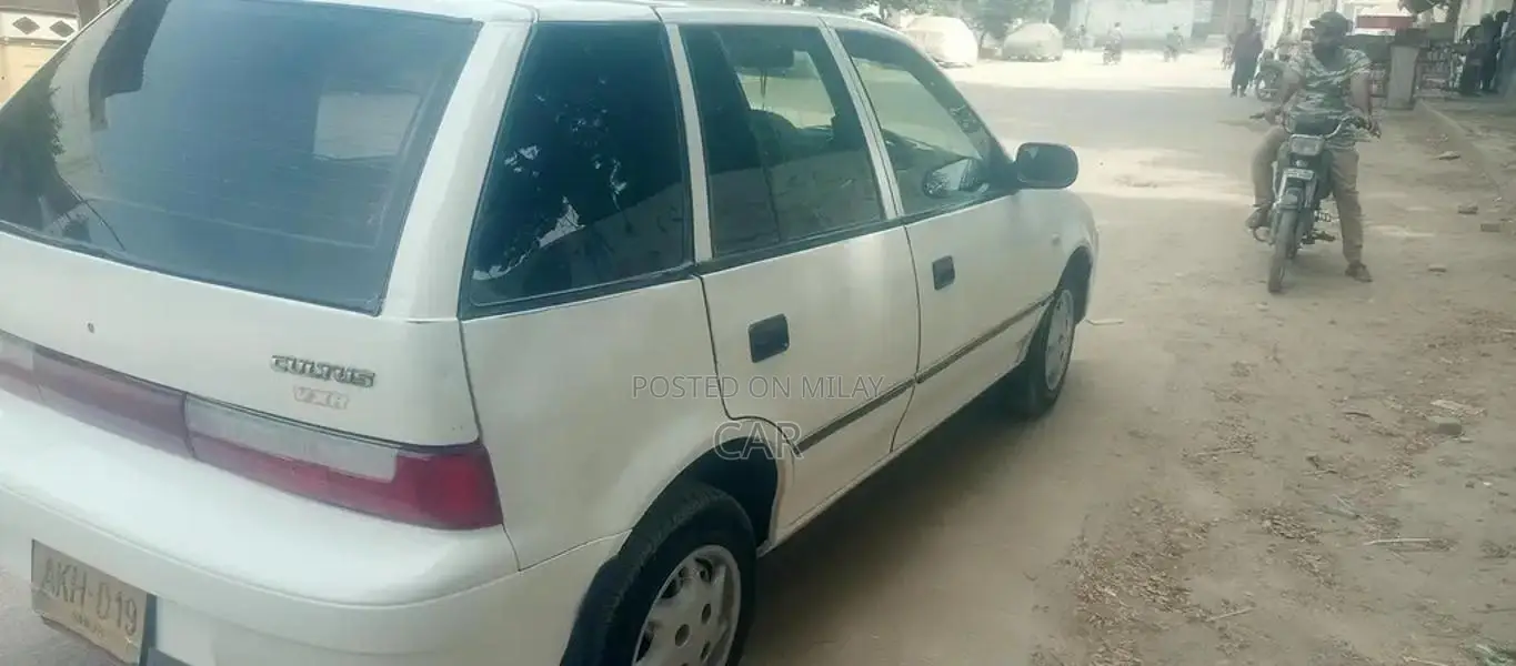 2006 Cultus Sedan - Well-Maintained Family Vehicle