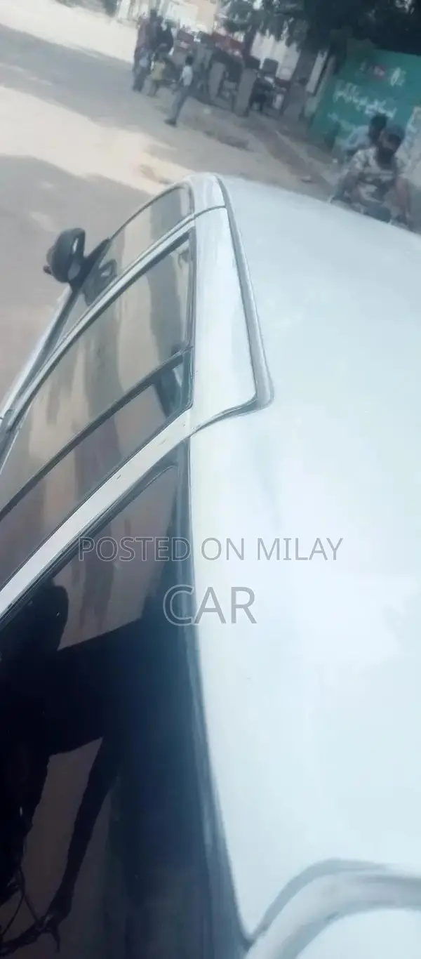 2006 Cultus Sedan - Well-Maintained Family Vehicle