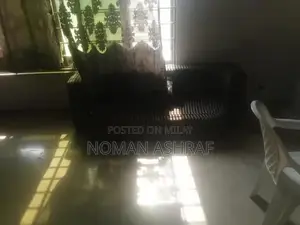 Photo - Modern Two-Piece Sofa Bed Set in Excellent Condition