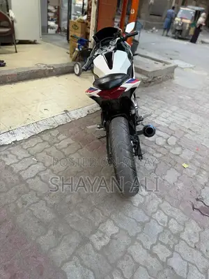 BMW Motorrad S1000RR Sport Motorcycle - High-Performance Superbike