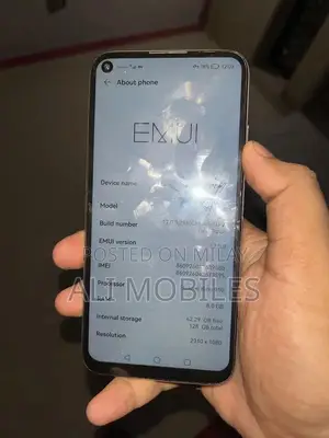 Smartphone with Box Charger - Minor Damage