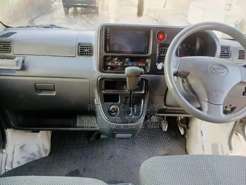 Daihatsu Hijet 660cc Micro Van Automatic Transmission