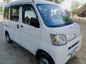 Daihatsu Hijet 660cc Micro Van Automatic Transmission