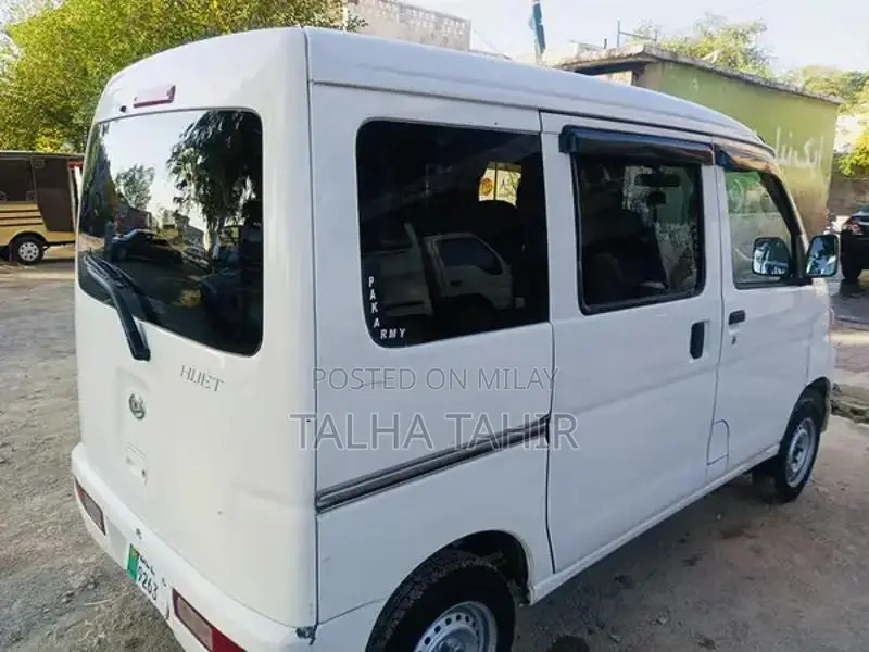 Daihatsu Hijet 660cc Micro Van Automatic Transmission