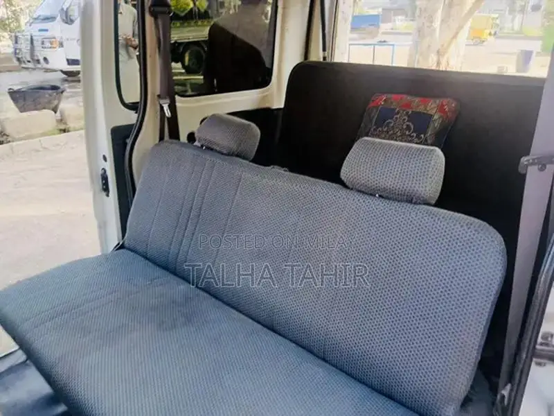 Daihatsu Hijet 660cc Micro Van Automatic Transmission