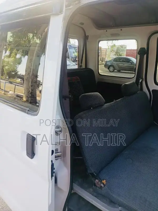 Daihatsu Hijet 660cc Micro Van Automatic Transmission