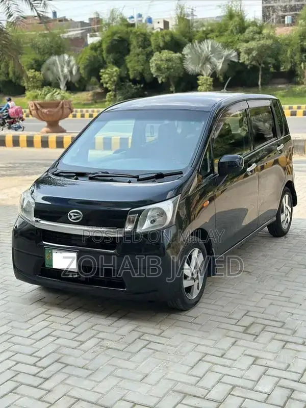 Daihatsu Move Eco Idle Compact Car - Clean Low Mileage Import