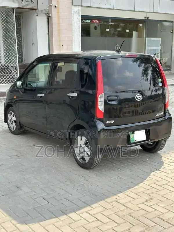 Daihatsu Move Eco Idle Compact Car - Clean Low Mileage Import