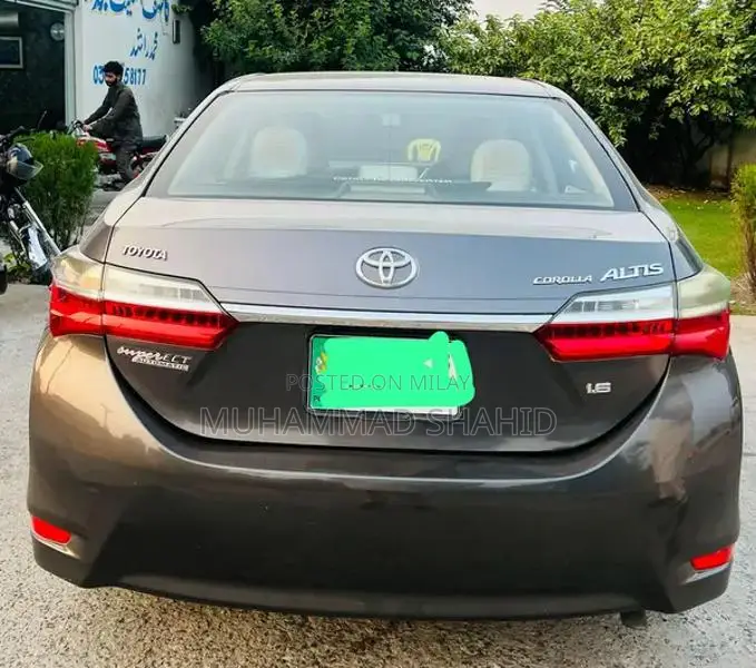 Toyota Corolla Altis Sedan - Graphite Grey Automatic Sedan