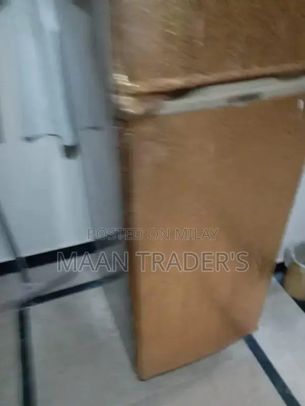 DawLance Medium Refrigerator - Well-Maintained Condition