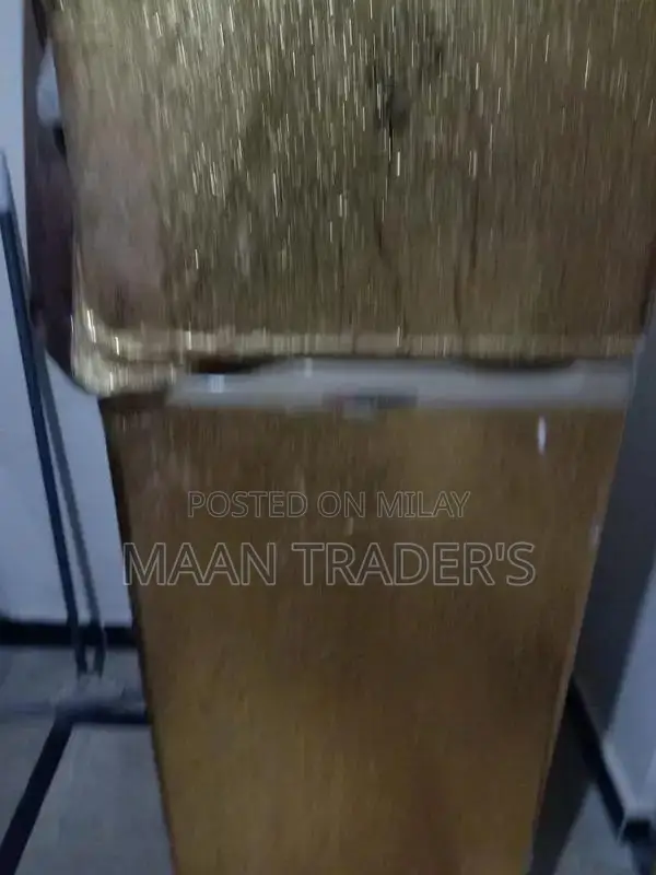 DawLance Medium Refrigerator - Well-Maintained Condition