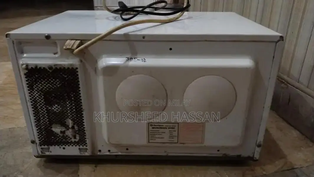 Dawlance Medium Used Microwave in Good Working Condition