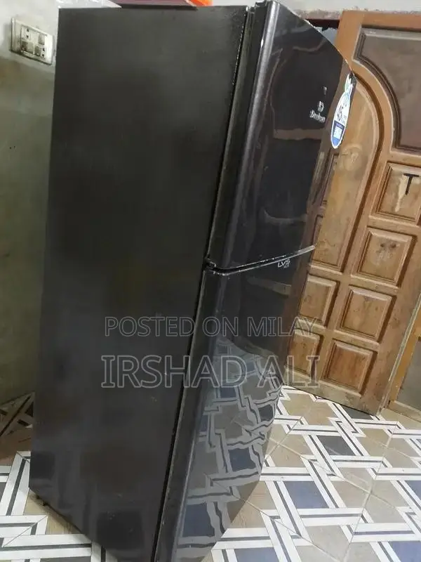 Dawlance LVS Plus 2-Door Refrigerator - Medium Size