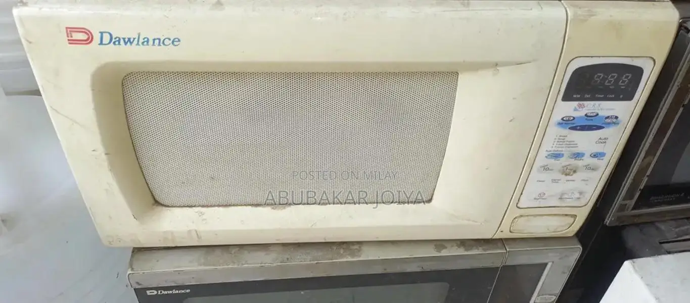 Dawlance Full Size Electric Oven in Excellent Condition