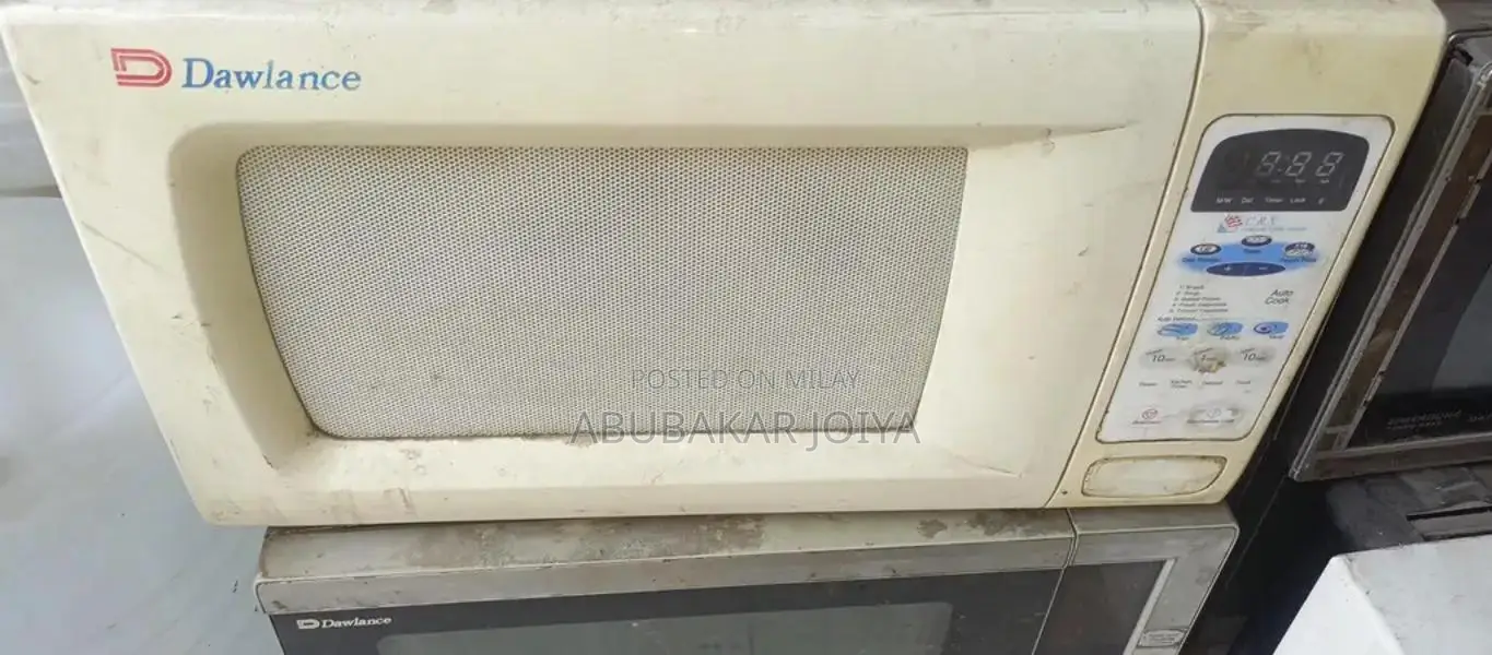 Dawlance Full Size Electric Oven in Excellent Condition