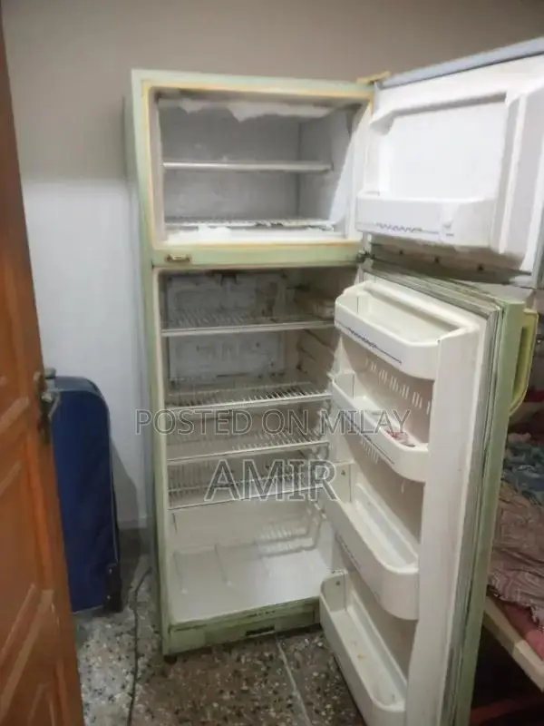 Dawlance Medium-Size Refrigerator - Efficient Home Cooling Solution