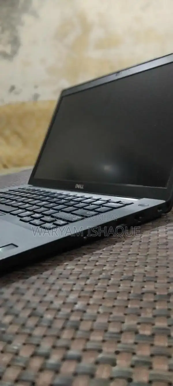Dell Latitude 7490 Business Laptop - 8th Gen Intel Core i7