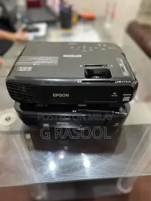 High-Performance Classroom Multimedia Projector for Enhanced Learning