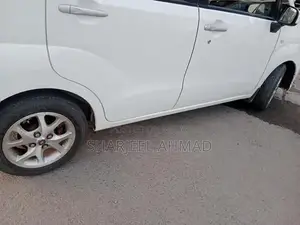 Photo - Daihatsu Move Compact Hatchback 2017-2020 Model